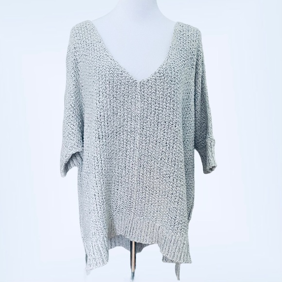 Free People Sweaters - FREE PEOPLE OVERSIZED GRAY PULLOVER SWEATER XS